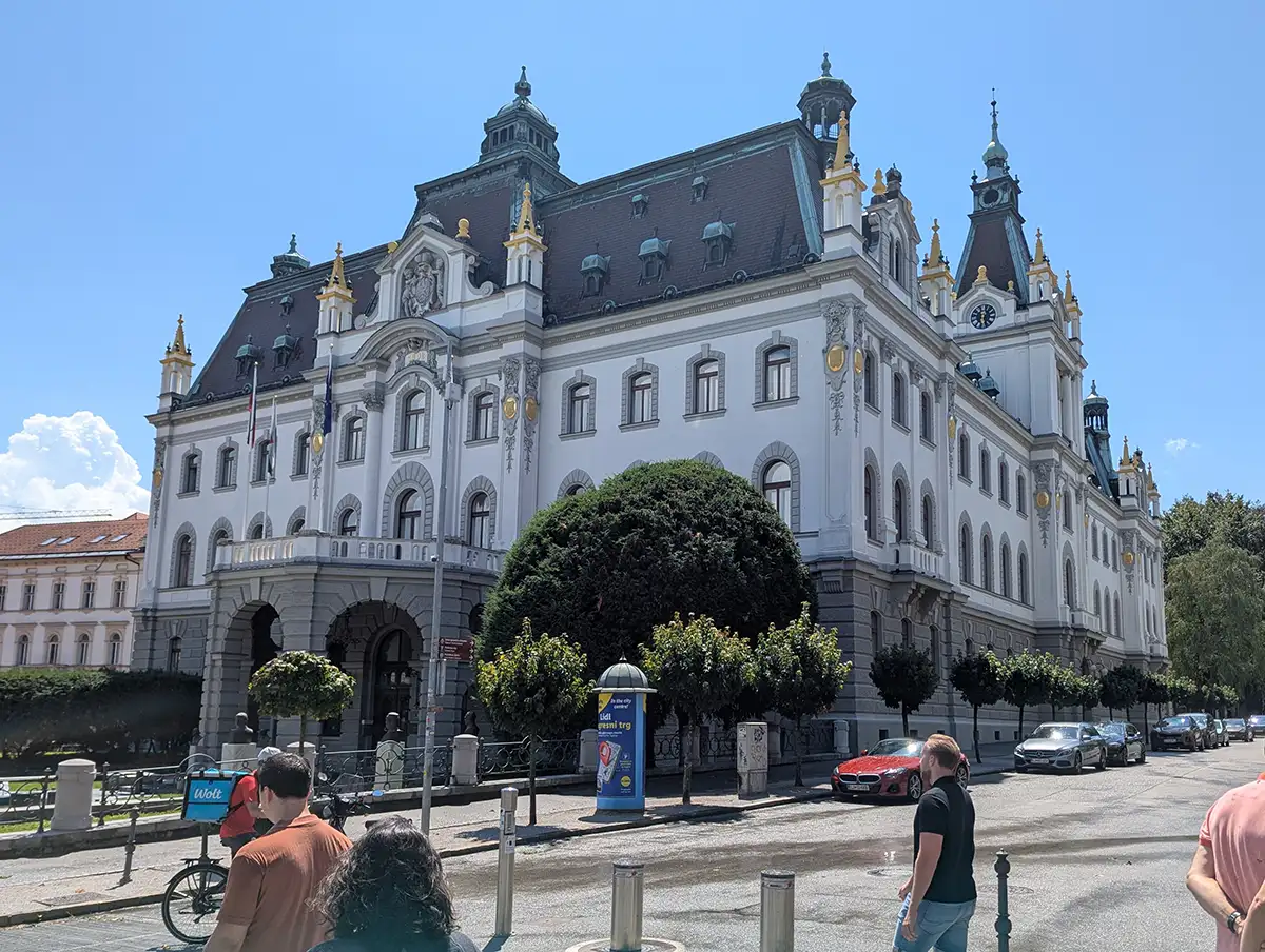 La très belle université de Ljubljana