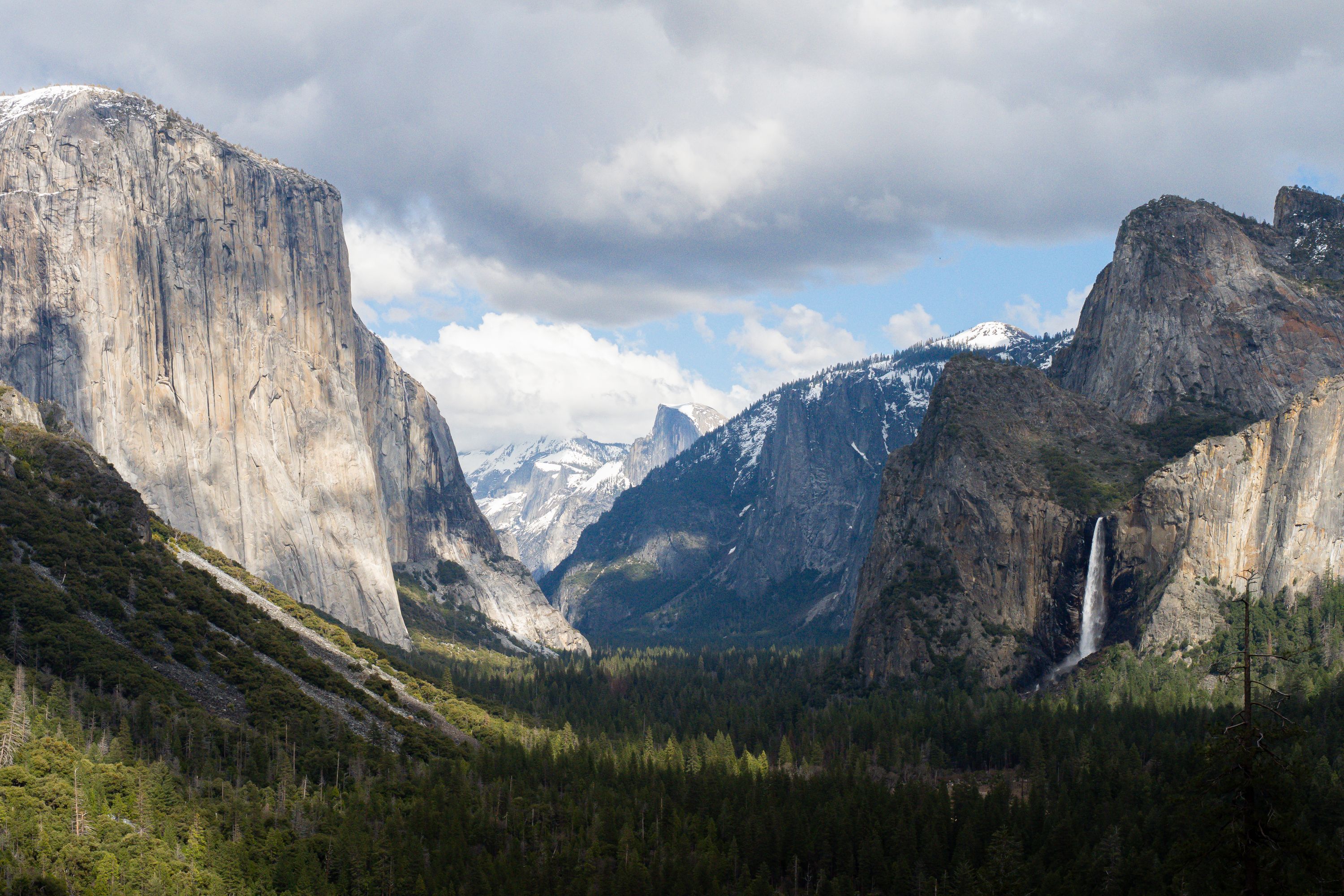 Tunnel view entering Yosemite