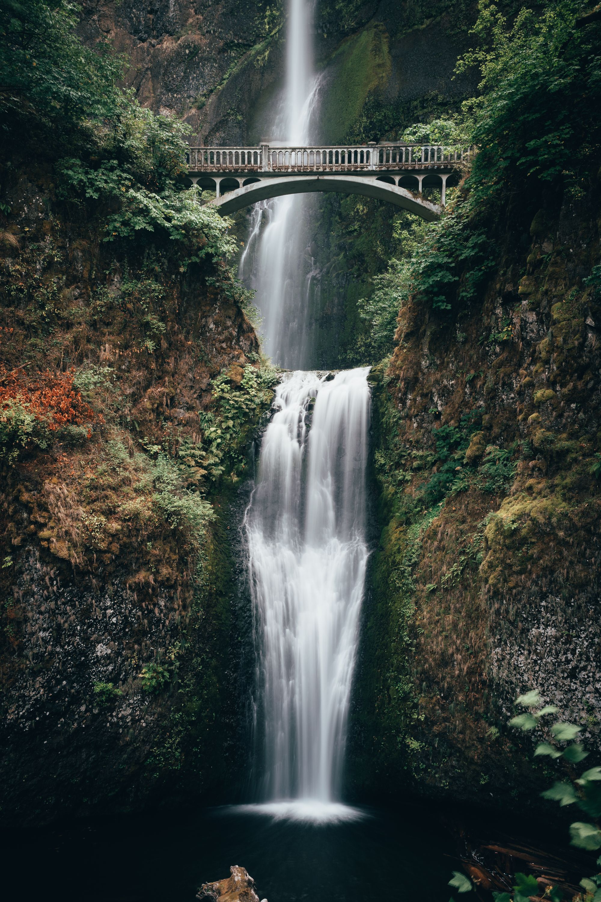 Multnomah Falls bridge