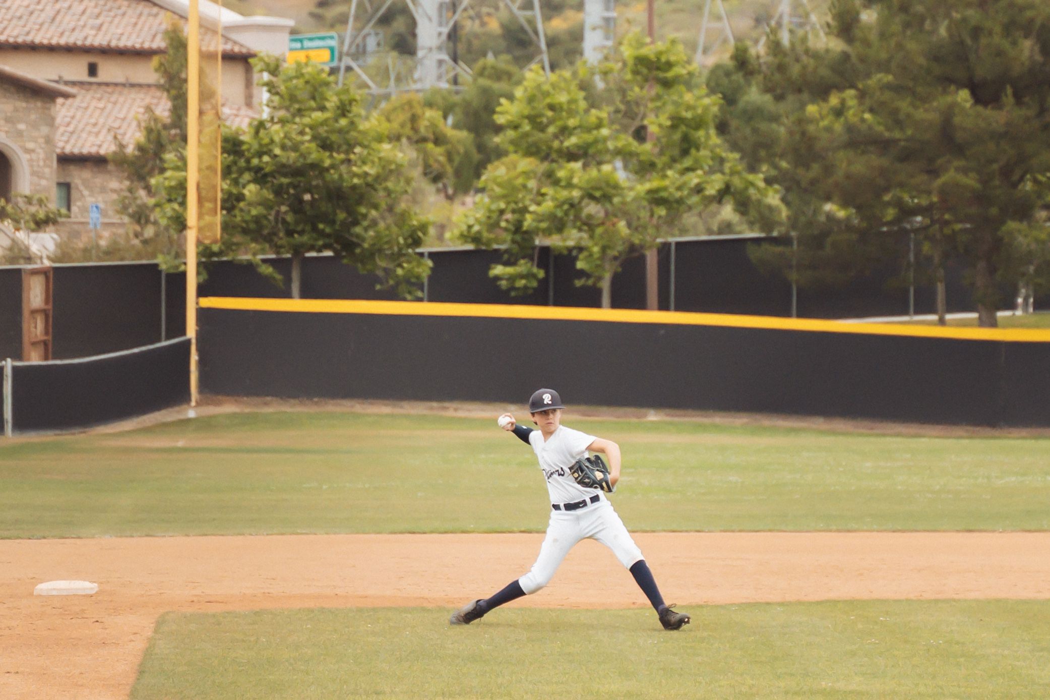 Connor making a play at 3B in 13u