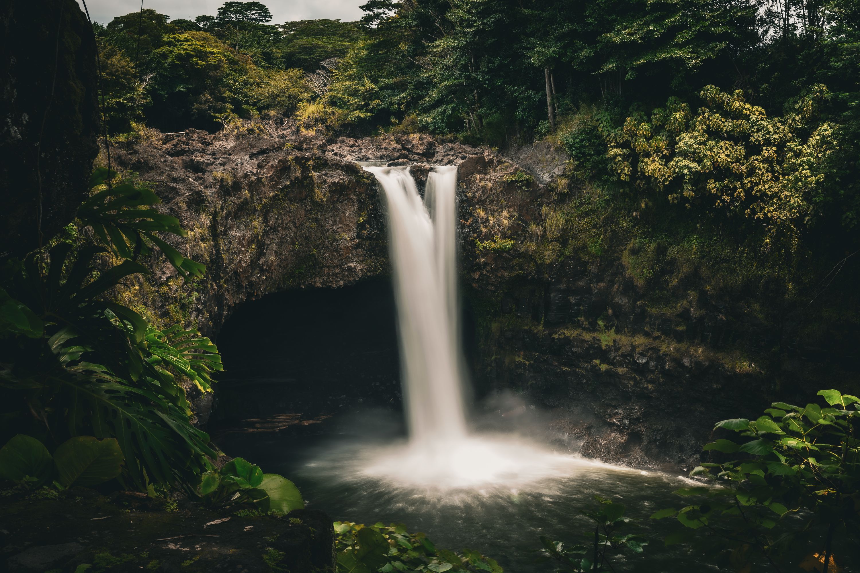 Rainbow Falls in Hawaii