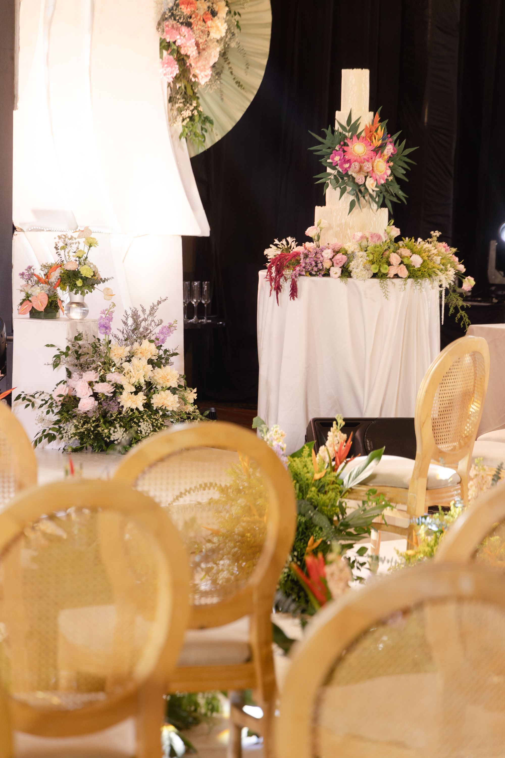 C&B-Cake-Ceremony