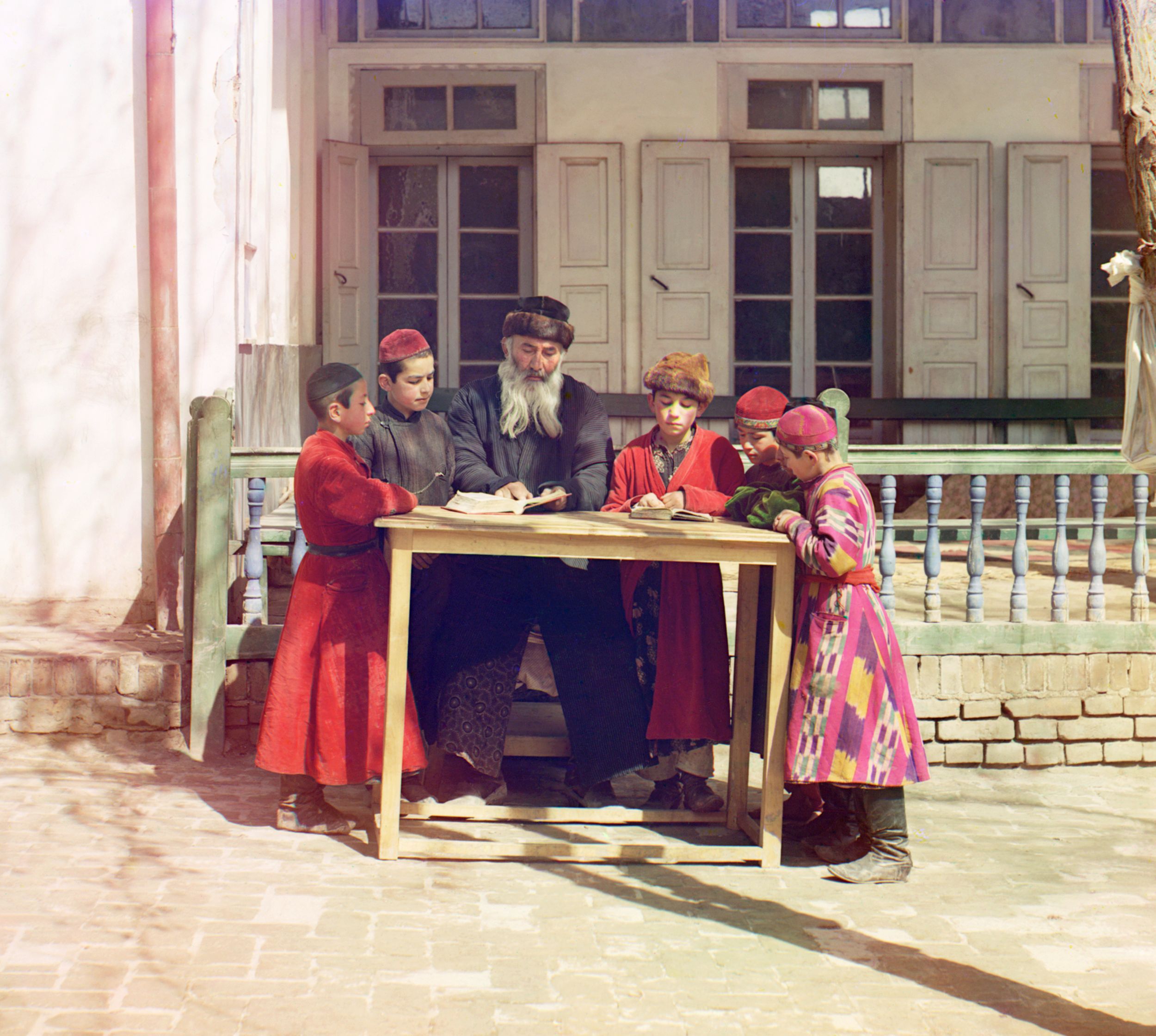 Group of Jewish children with a teacher. Samarkand