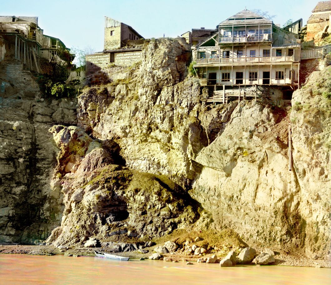 Old house on the cliff on the left bank of Kura River