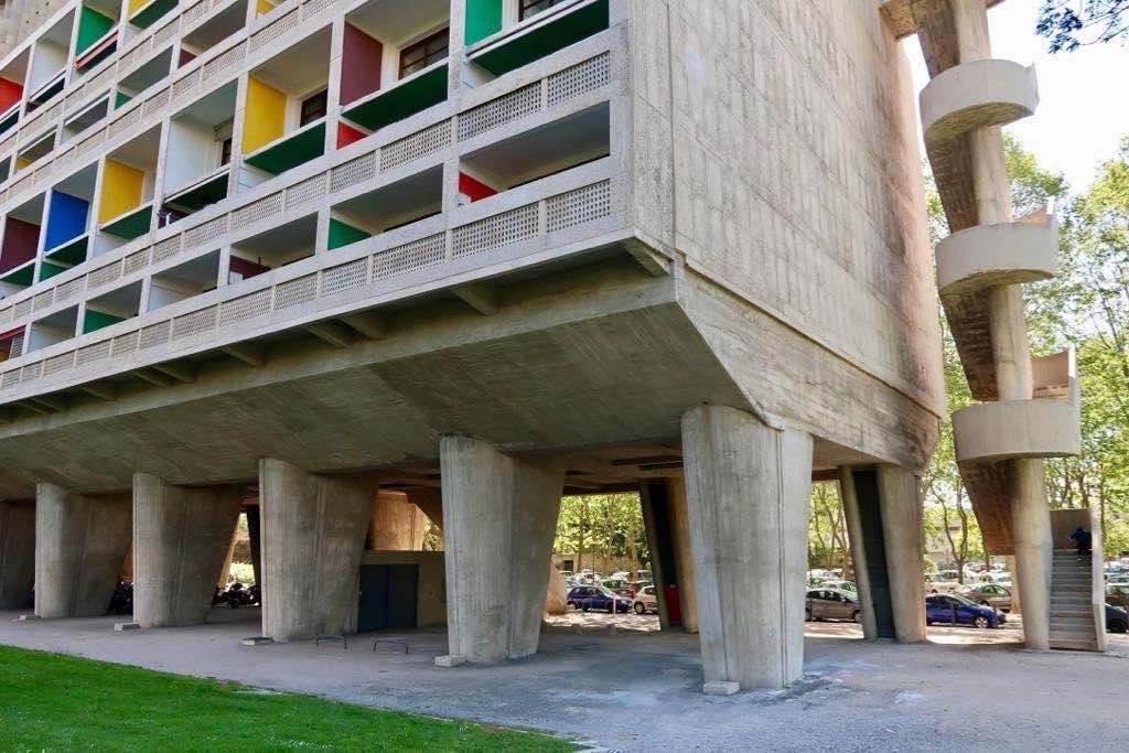 5. Le Corbusier, pilotis of Unité d'Habitation, 1952. Marseille.