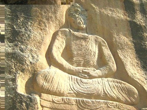 Islamic fundamentalists destroy the Buddha of Swat