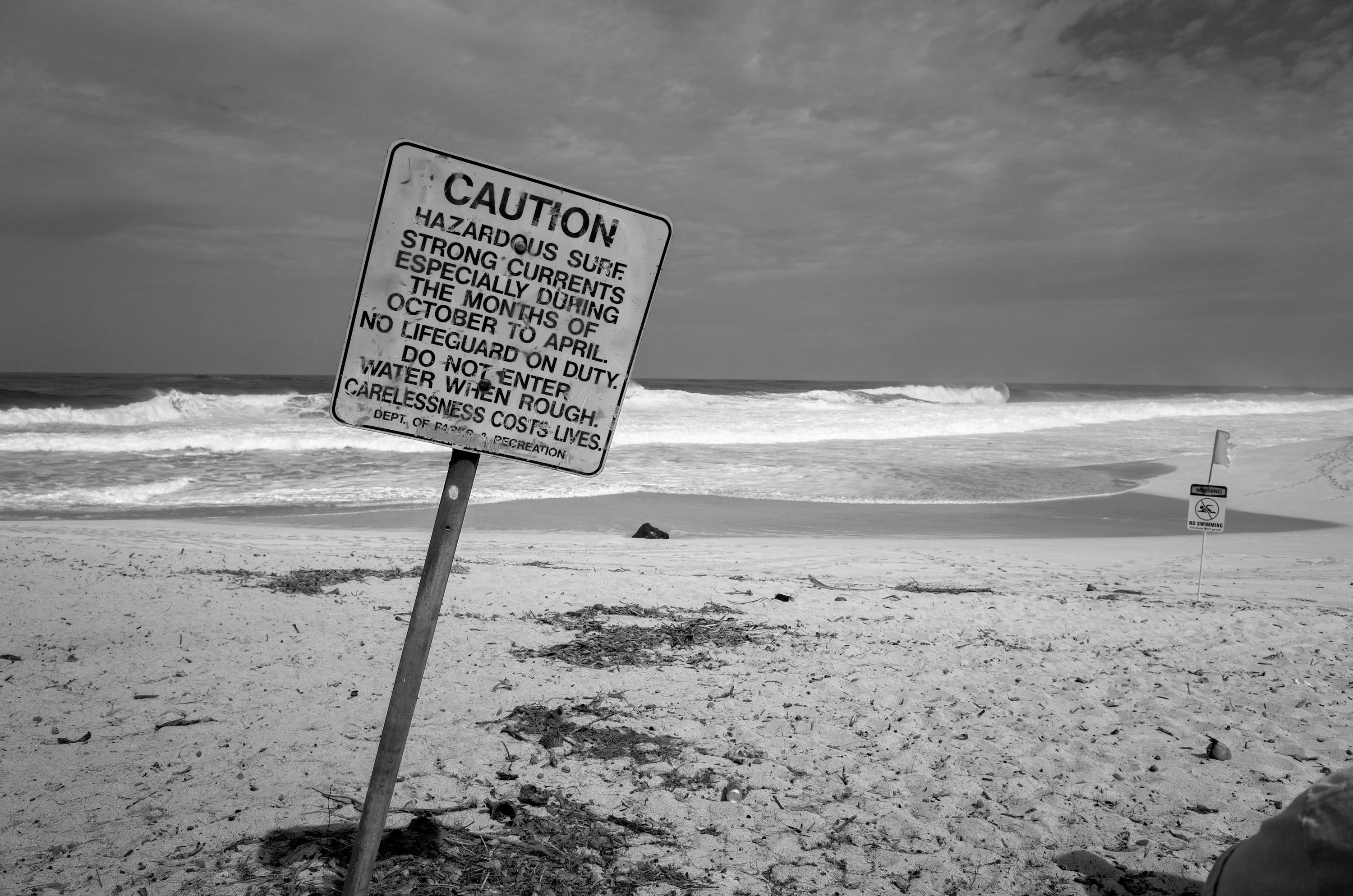 Caution Hazardous Surf. North Shore Oahu