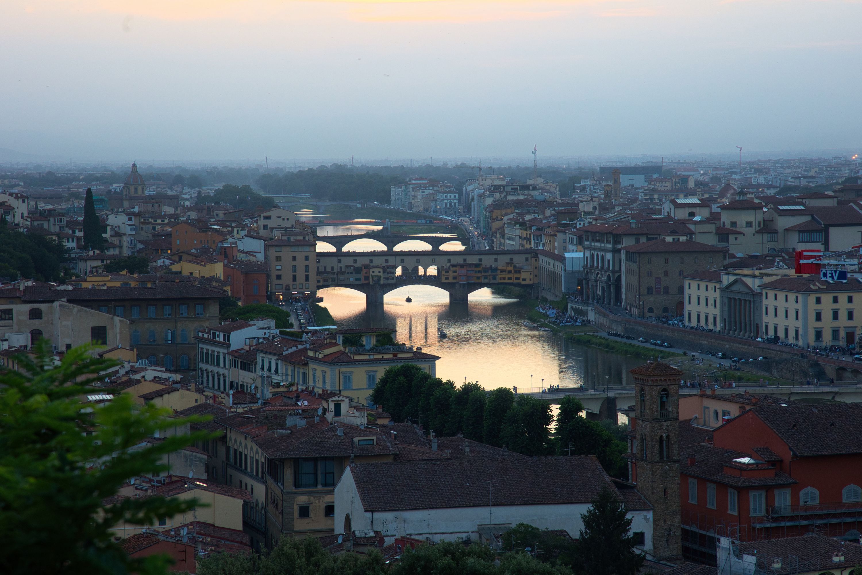 110 arno river at dusk