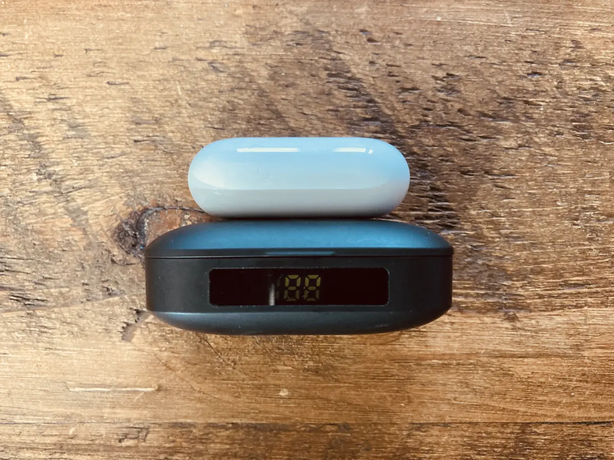 Airpods case size from the side