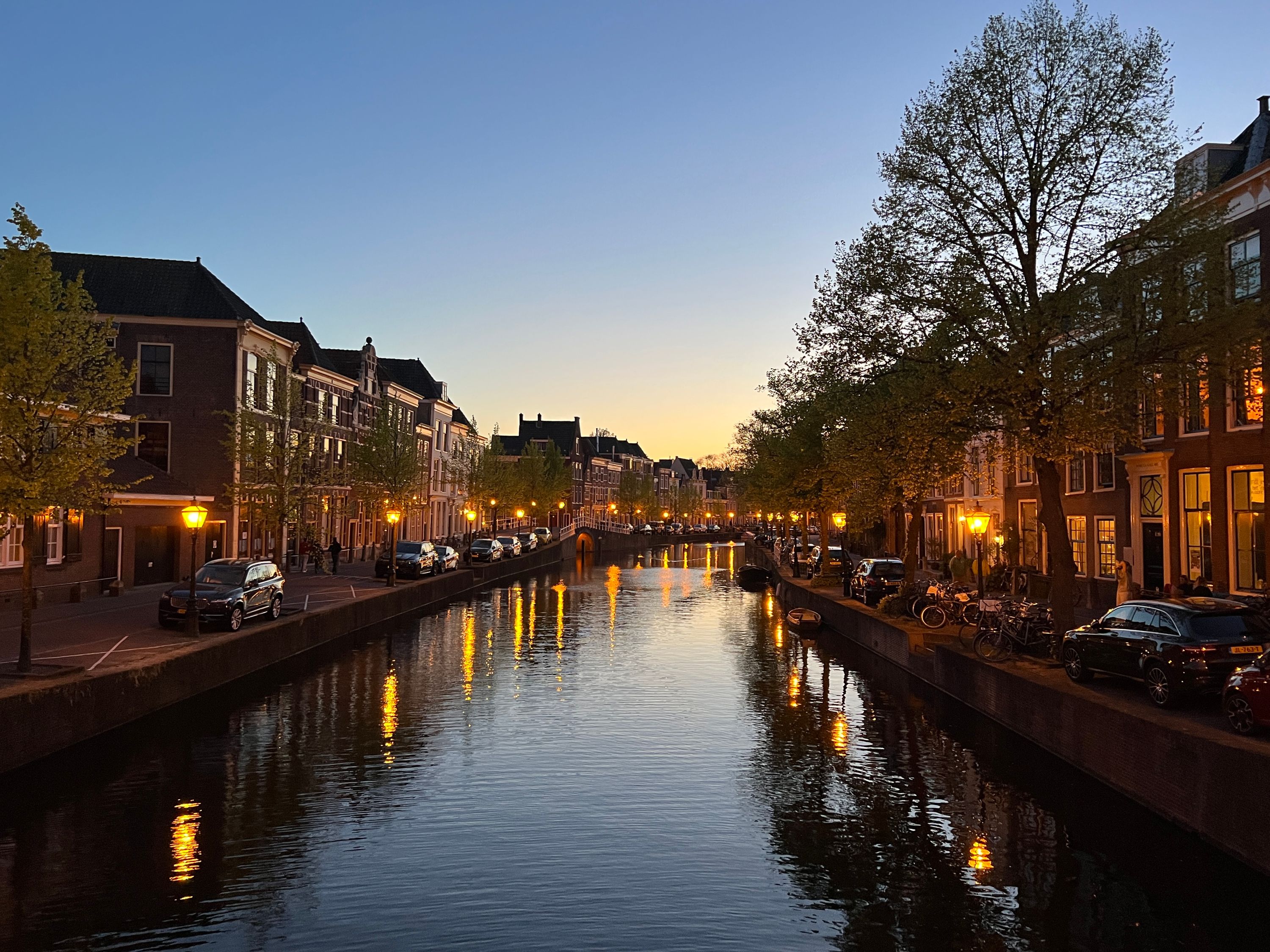 Leiden canals near the university