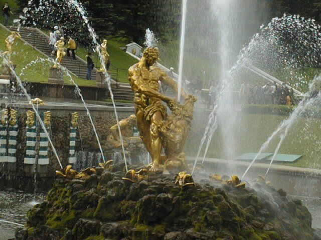 Peterhof fountains 3