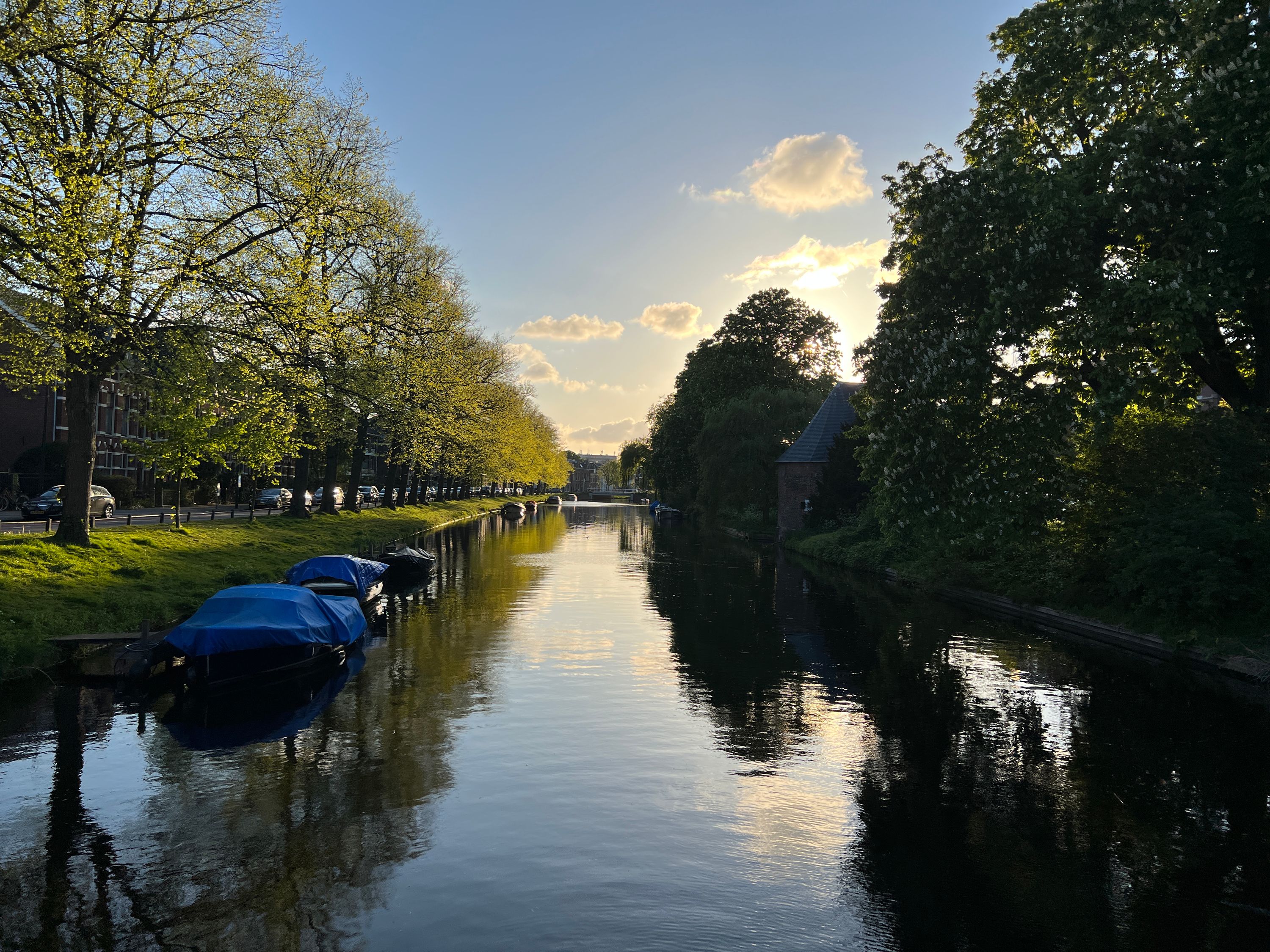 Leiden canals in the evening light