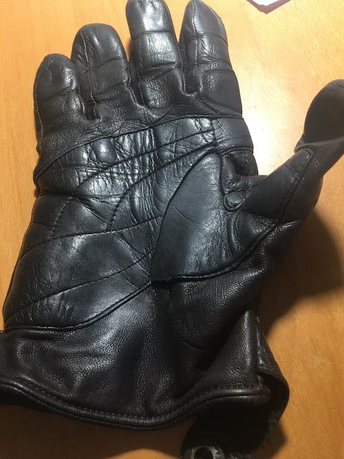 Glove