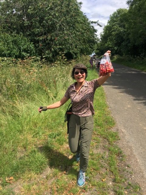 Miki with wild cherries