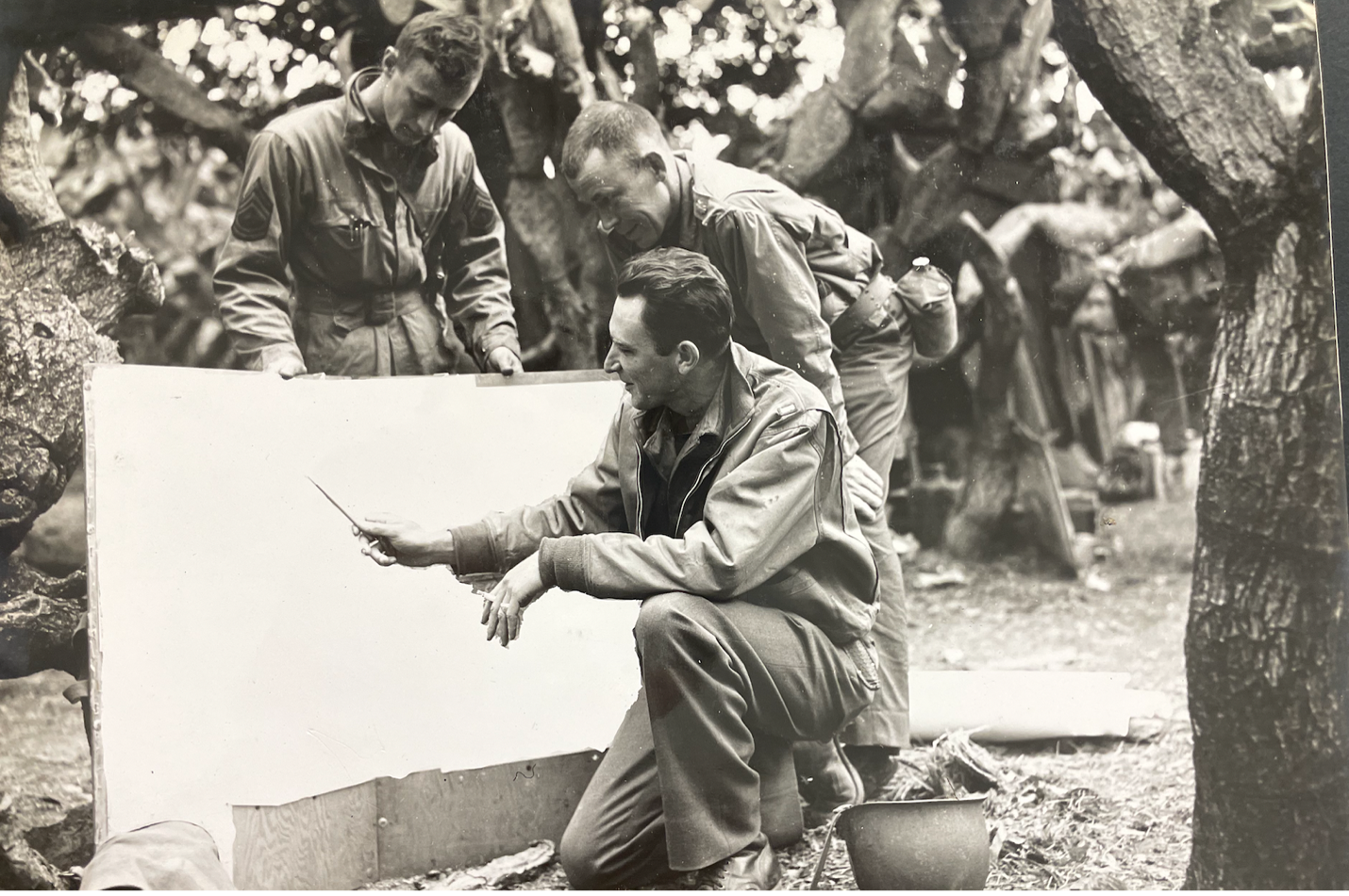 Combat Command B’s American liaison officers explain the situation near Souk el Arba, Morocco, 1942. Paul Robinett Collection, George C. Marshall Library.