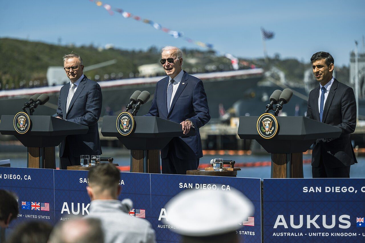 President Joe Biden, British Prime Minister Rishi Surnak and Australian Prime Minister Anthony Albanese speak at the AUKUS bilateral meeting in San Diego, Calif, March 13, 2023. (DoD photo by Chad J. McNeeley)