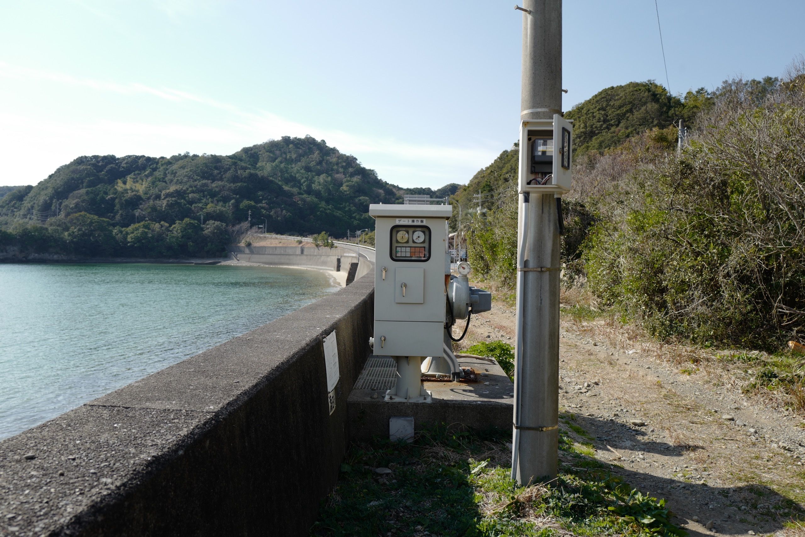 A seaside switchboard that looks like a silly robot face.