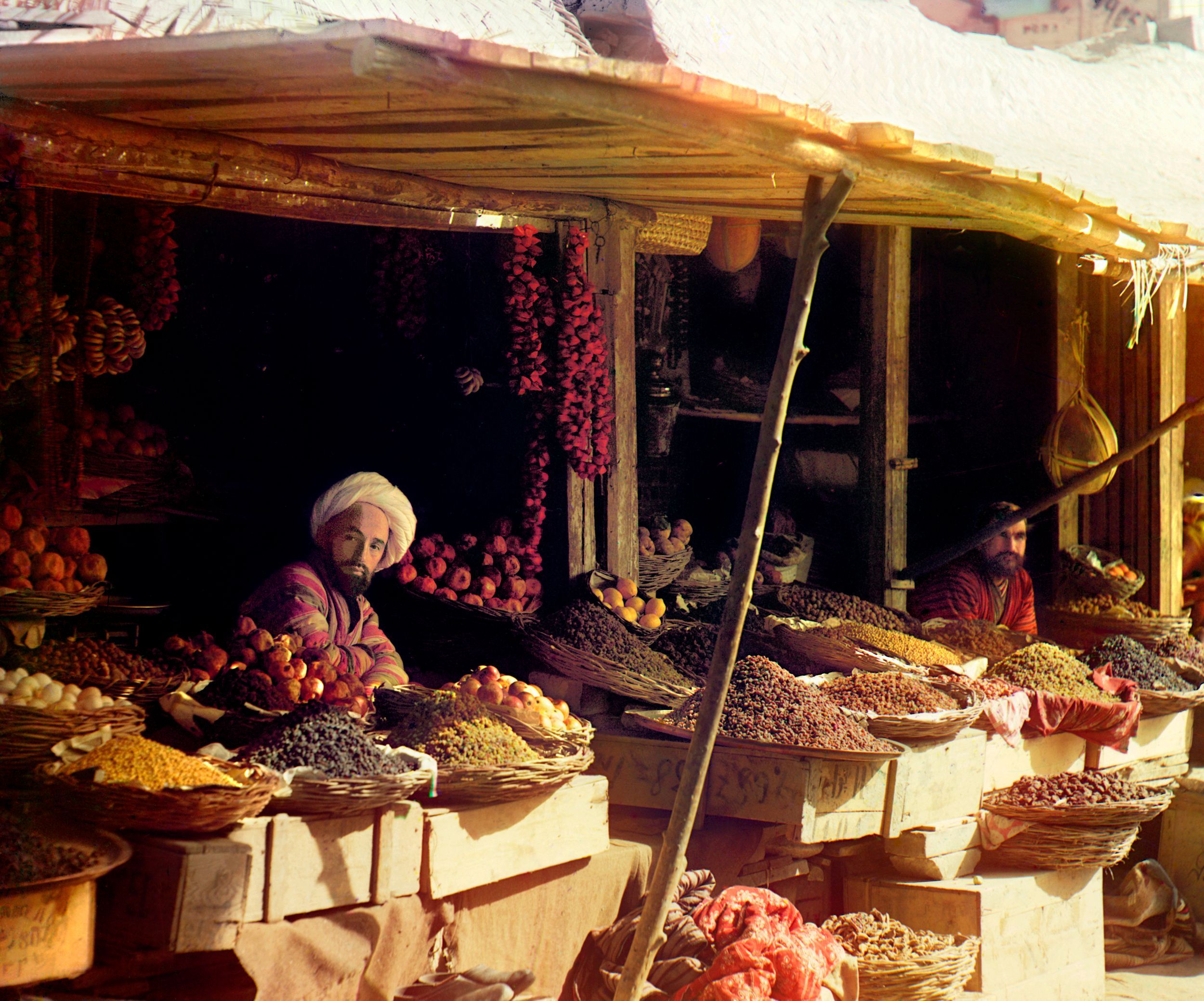 Fruit stand. Samarkand