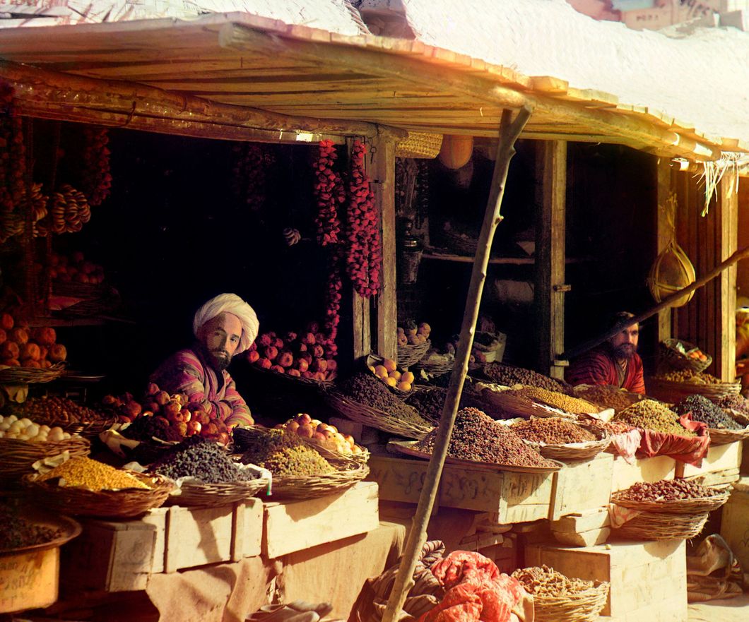 Fruit stand. Samarkand