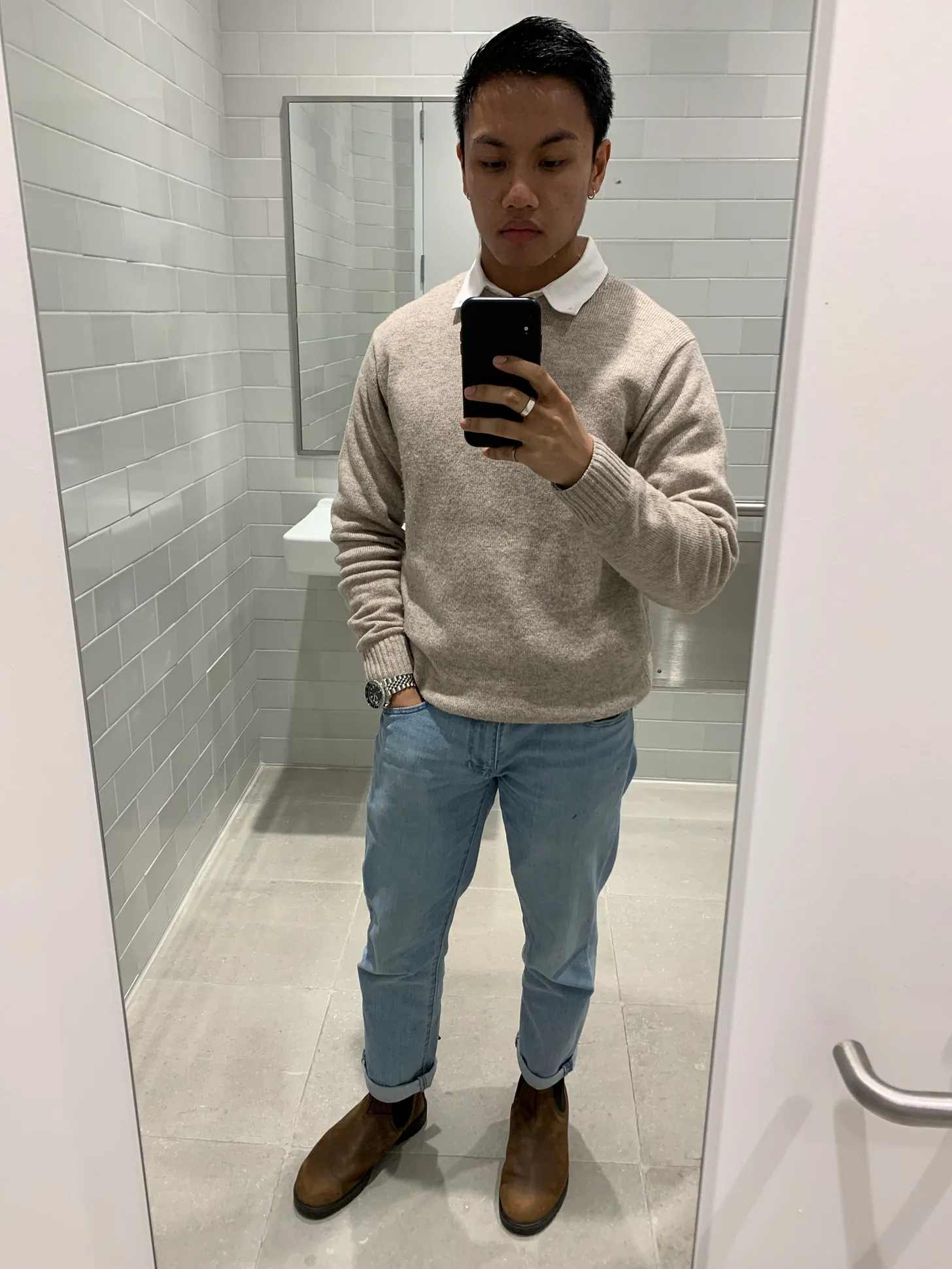 Fit pic selfie during lunch break. I was really feeling my outfit on this day.