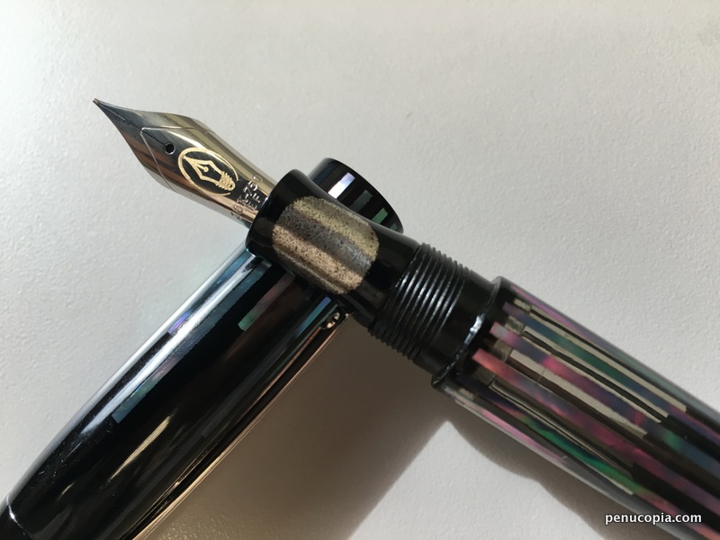 Hakumin Raden Pearl - section detail